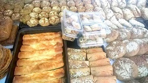 Pekara M Šabac hrono pecivo, pite, hleb